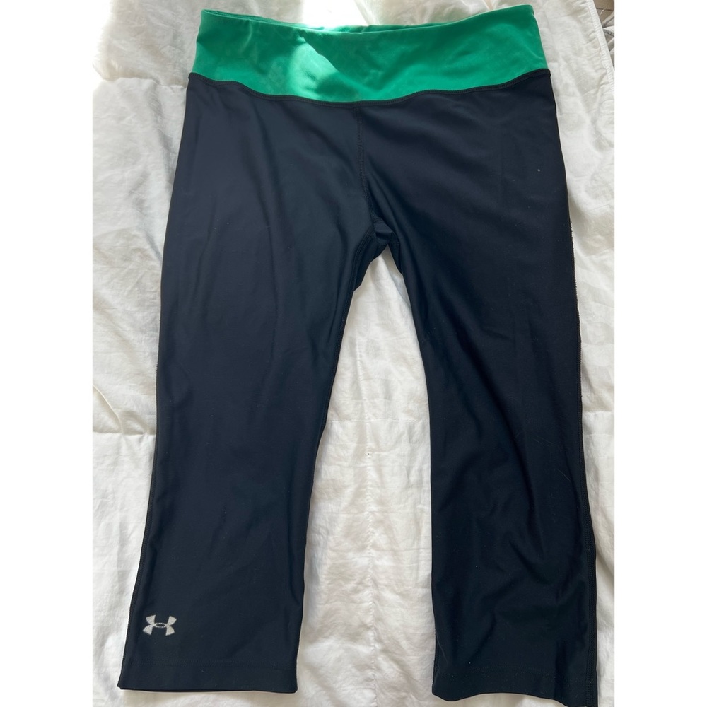 Under Armour calf length athletic leggings